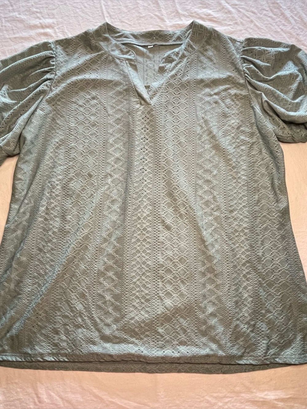 Women's XXL Lace Eyelet Split-Neck Top in Sage Green PRELOVED